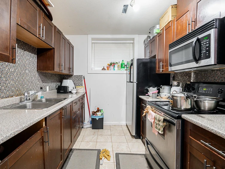 19281 69 Avenue, Surrey, BC, V4N 0B7 - 26