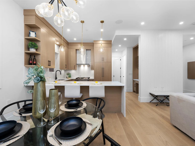 2-1166 E 11th Avenue, Vancouver, BC, V5T 2G3 - 4