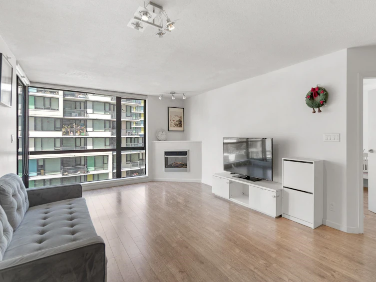 804-7831 Westminster Highway, Richmond, BC, V6X 4J4 - 3