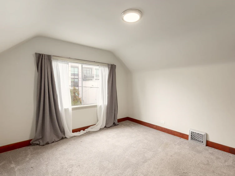 475 W 27th Avenue, Vancouver, BC, V5Y 2K4 - 28
