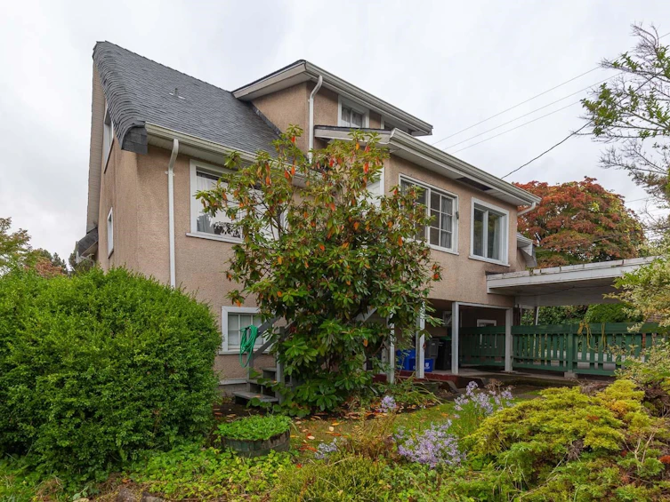 475 W 27th Avenue, Vancouver, BC, V5Y 2K4 - 35