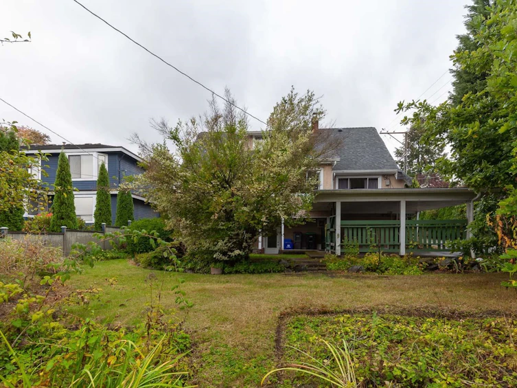 475 W 27th Avenue, Vancouver, BC, V5Y 2K4 - 36
