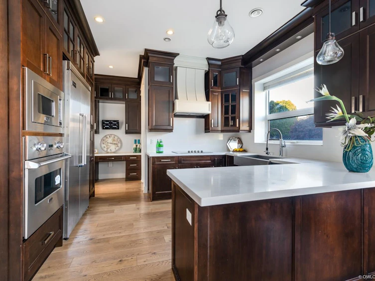 9760 Bates Road, Richmond, BC, V7A 1E4 - 10