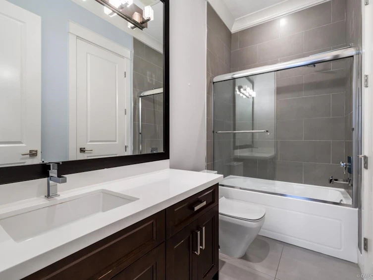 9760 Bates Road, Richmond, BC, V7A 1E4 - 26