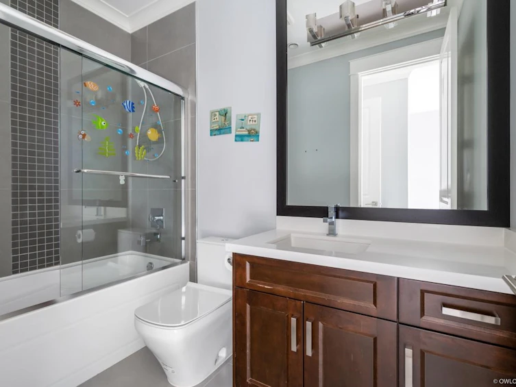 9760 Bates Road, Richmond, BC, V7A 1E4 - 28