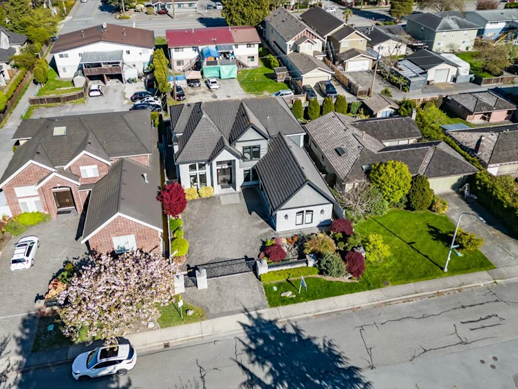 9760 Bates Road, Richmond, BC, V7A 1E4 - 35