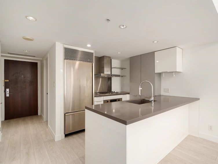 1205-788 Richards Street, Vancouver, BC, V6B 0C7 - 3