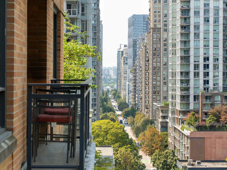 1205-788 Richards Street, Vancouver, BC, V6B 0C7 - 11