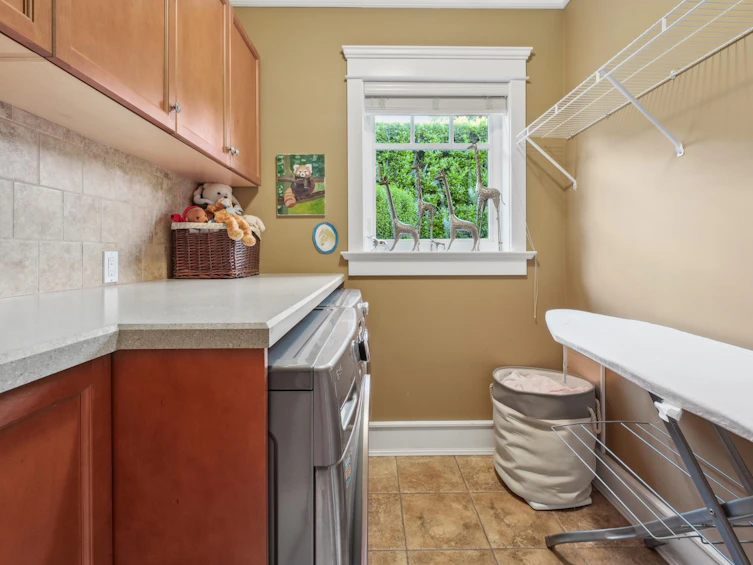 2531 Mathers Avenue, West Vancouver, BC, V7V 2J2 - 28