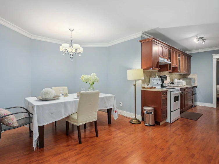 2531 Mathers Avenue, West Vancouver, BC, V7V 2J2 - 30