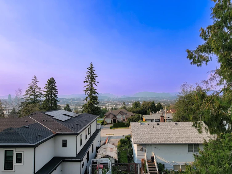 9968 121a Street, Surrey, BC, V3V 4K9 - 18