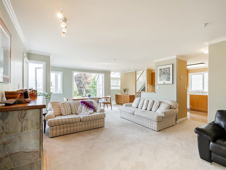 2618 Point Grey Road, Vancouver, BC, V6K 1A5 - 11