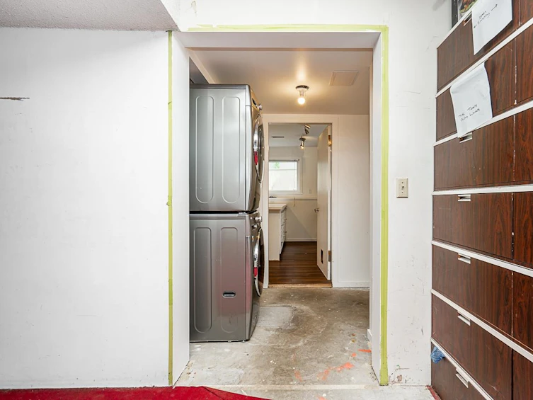 4084 Brandon Street, Burnaby, BC, V5G 2P8 - 29