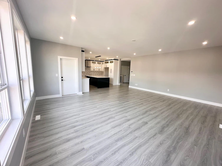 9310 Sitka Place, Chilliwack, BC, V2P 8B6 - 4