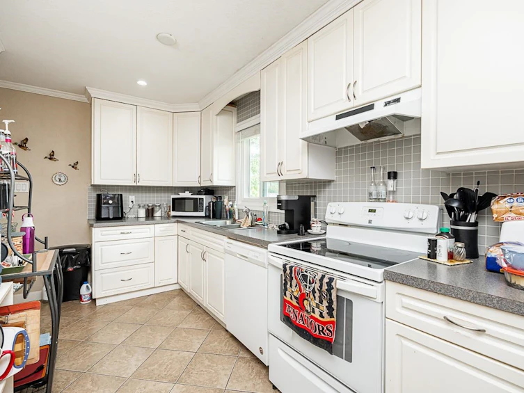 7513 May Street, Mission, BC, V2V 3C9 - 7