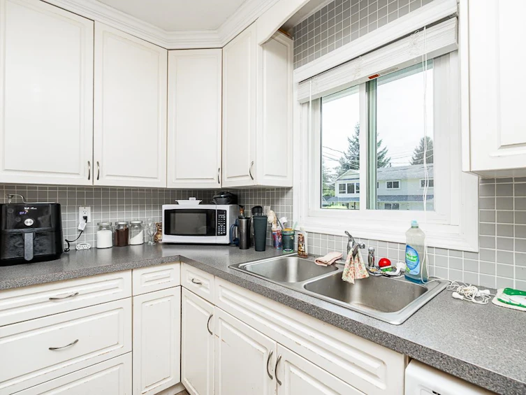 7513 May Street, Mission, BC, V2V 3C9 - 9