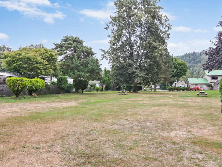 101-3942 Columbia Valley Road, Cultus Lake, BC, V2R 5B4 - 20