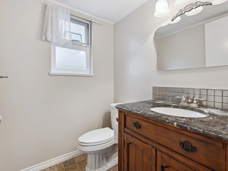 11266 Kingcome Avenue, Richmond, BC, V7A 4W9 - 17