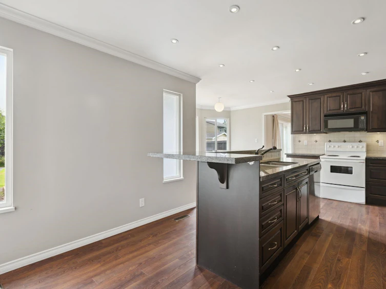 11266 Kingcome Avenue, Richmond, BC, V7A 4W9 - 10