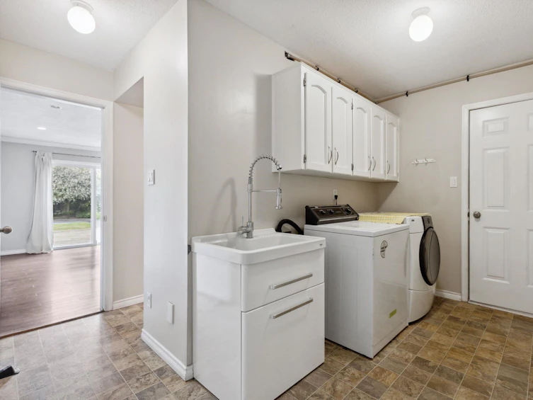 11266 Kingcome Avenue, Richmond, BC, V7A 4W9 - 18