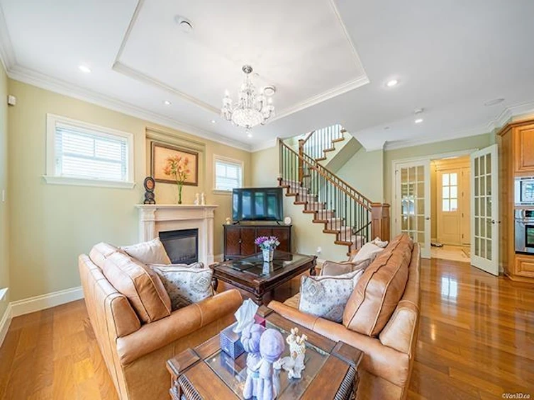 2135 W 37th Avenue, Vancouver, BC, V6M 1N9 - 7