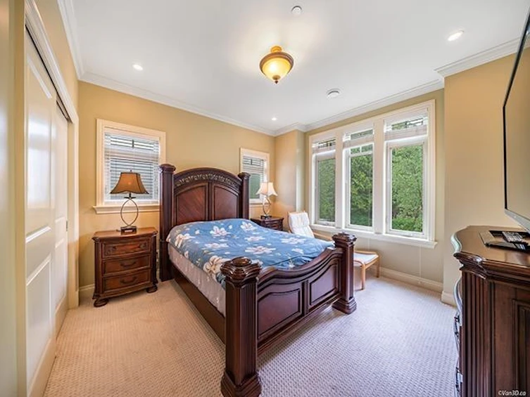 2135 W 37th Avenue, Vancouver, BC, V6M 1N9 - 21