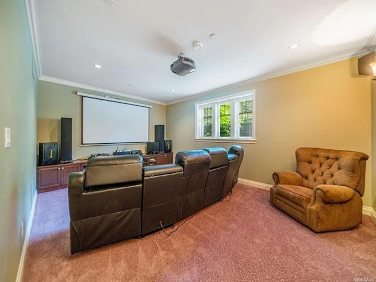 2135 W 37th Avenue, Vancouver, BC, V6M 1N9 - 24