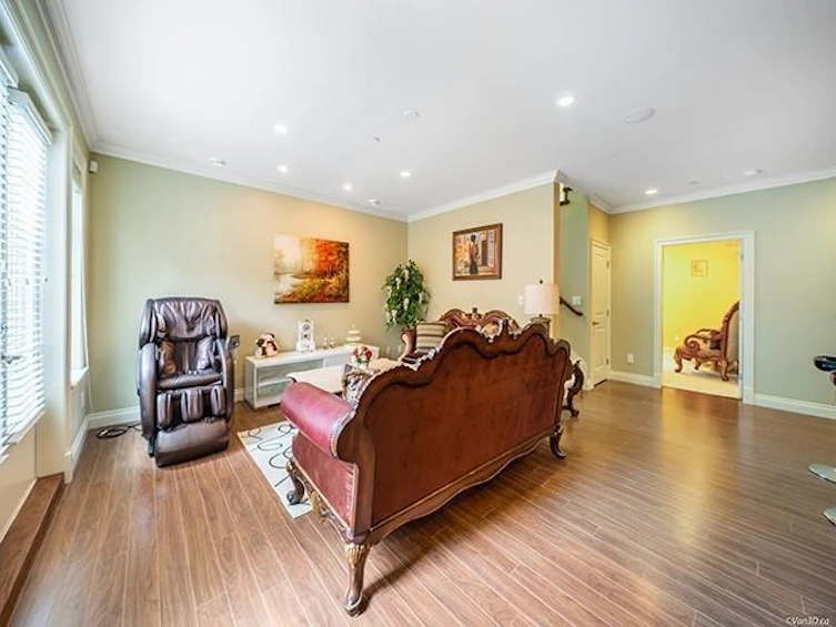 2135 W 37th Avenue, Vancouver, BC, V6M 1N9 - 25