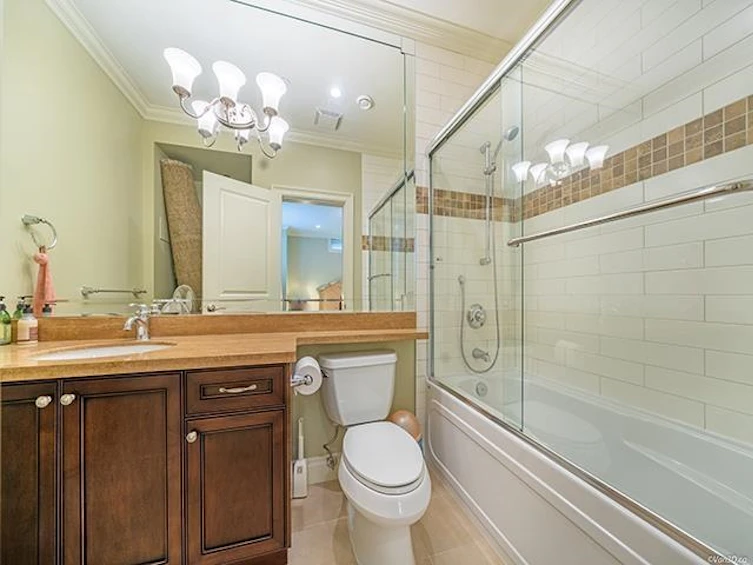 2135 W 37th Avenue, Vancouver, BC, V6M 1N9 - 30
