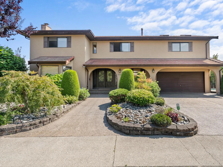 7600 Sunnybank Avenue, Richmond, BC, V6Y 1G5 - 4