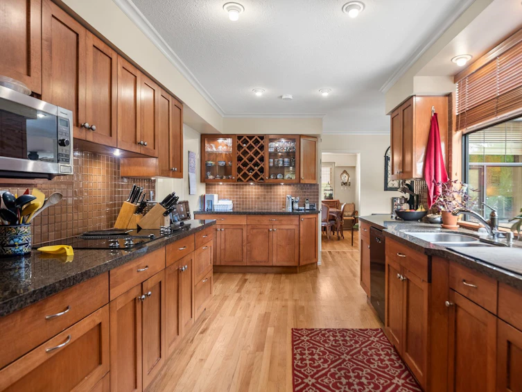 7600 Sunnybank Avenue, Richmond, BC, V6Y 1G5 - 19