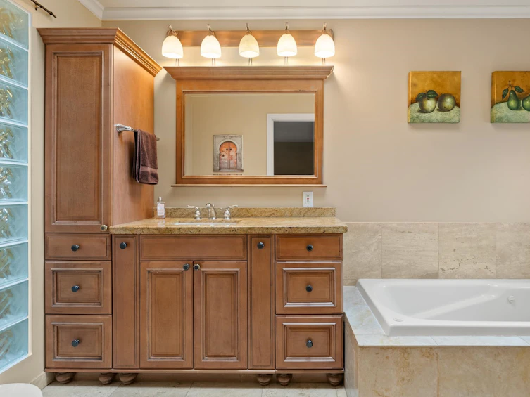7600 Sunnybank Avenue, Richmond, BC, V6Y 1G5 - 27