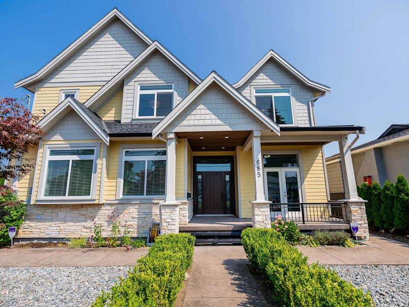 685 Schoolhouse Street, Coquitlam BC V3J 5R5