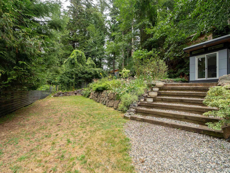 1288 Oceanview Road, Bowen Island, BC, V0N 1G1 - 37