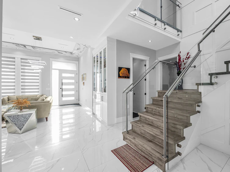 14271 Grosvenor Road, Surrey, BC, V3R 5H3 - 16