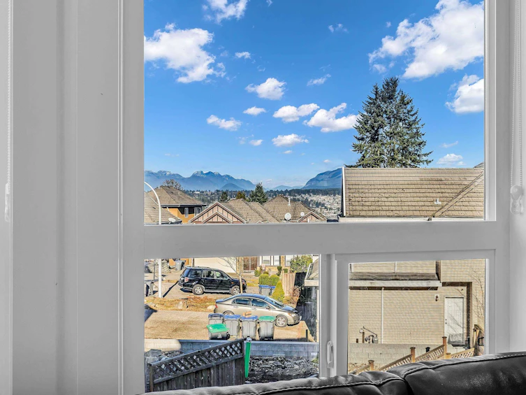 14271 Grosvenor Road, Surrey, BC, V3R 5H3 - 30
