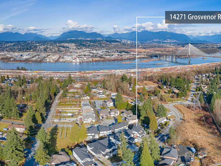 14271 Grosvenor Road, Surrey, BC, V3R 5H3 - 39