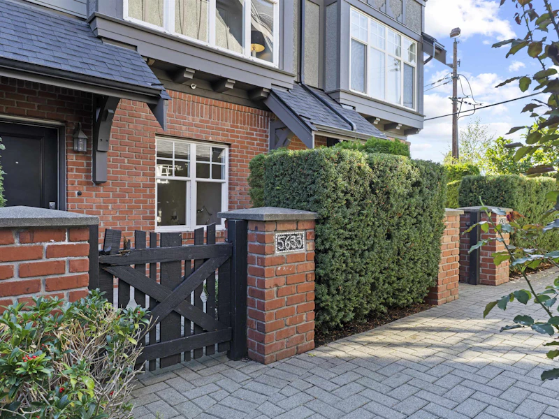 5633 Willow Street, Vancouver BC V5Z 3S3
