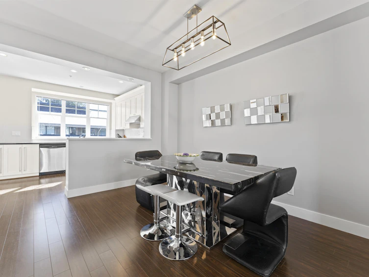5633 Willow Street, Vancouver, BC, V5Z 3S3 - 4