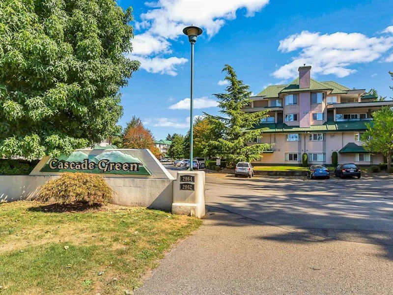 221 - 2962 Trethewey Street, Abbotsford BC V2T 4M3