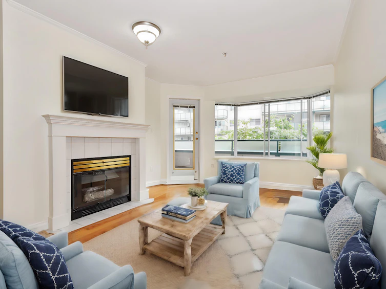 221-2962 Trethewey Street, Abbotsford, BC, V2T 4M3 - 2