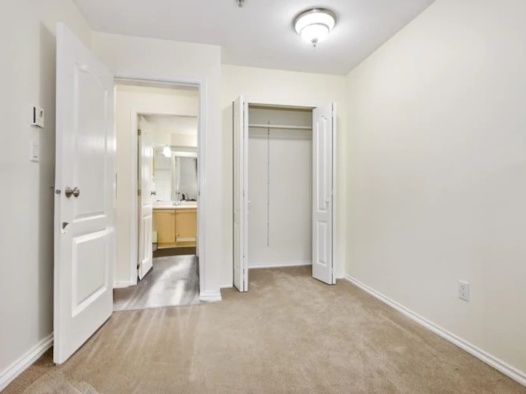 221-2962 Trethewey Street, Abbotsford, BC, V2T 4M3 - 25