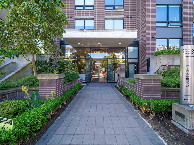 209-9388 Odlin Road, Richmond, BC, V6X 0L5 - 2