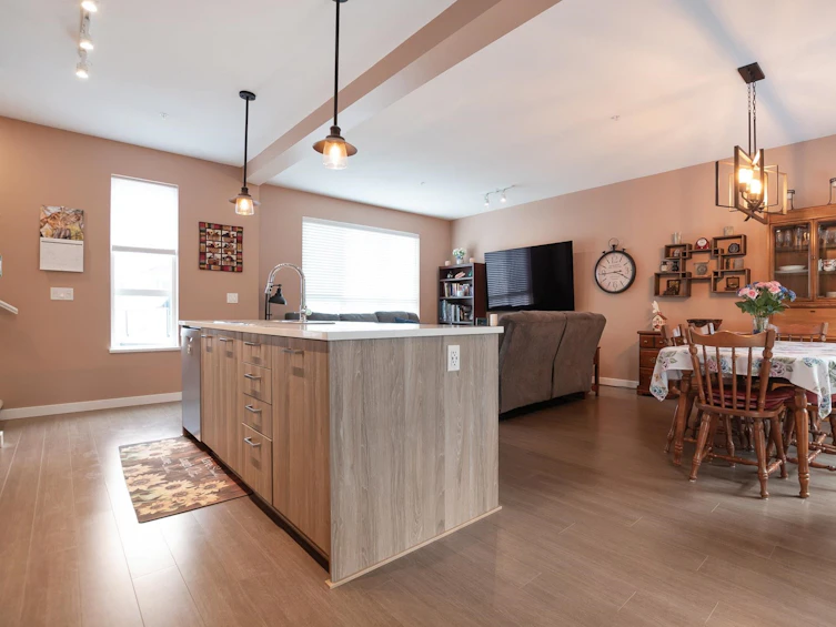 27-8335 Nelson, Mission, BC, V4S 0E4 - 2