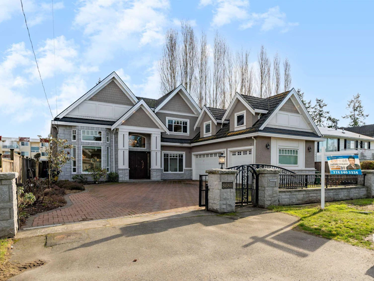 8680 Kelmore Road, Richmond, BC, V7C 2B2 - 2