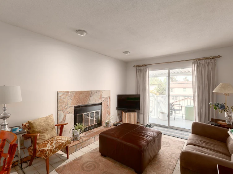 251 W 17th Avenue, Vancouver, BC, V5Y 1Z9 - 9