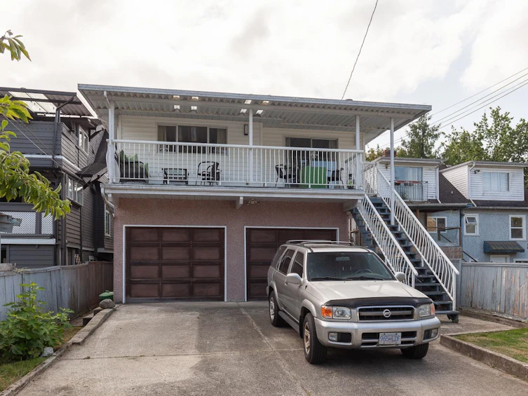 251 W 17th Avenue, Vancouver, BC, V5Y 1Z9 - 18