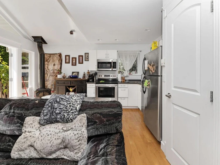 81 Monroe Road, Gibsons, BC, V0N 1V6 - 7