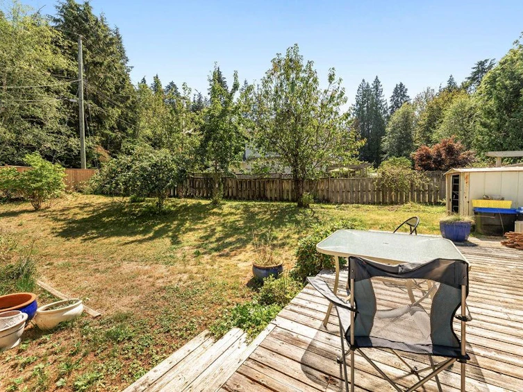 81 Monroe Road, Gibsons, BC, V0N 1V6 - 35