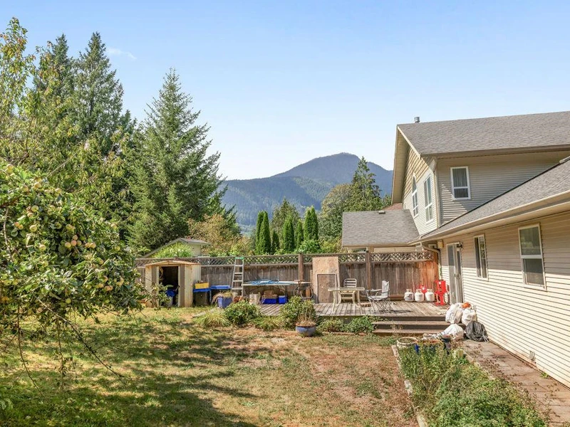 81 Monroe Road, Gibsons BC